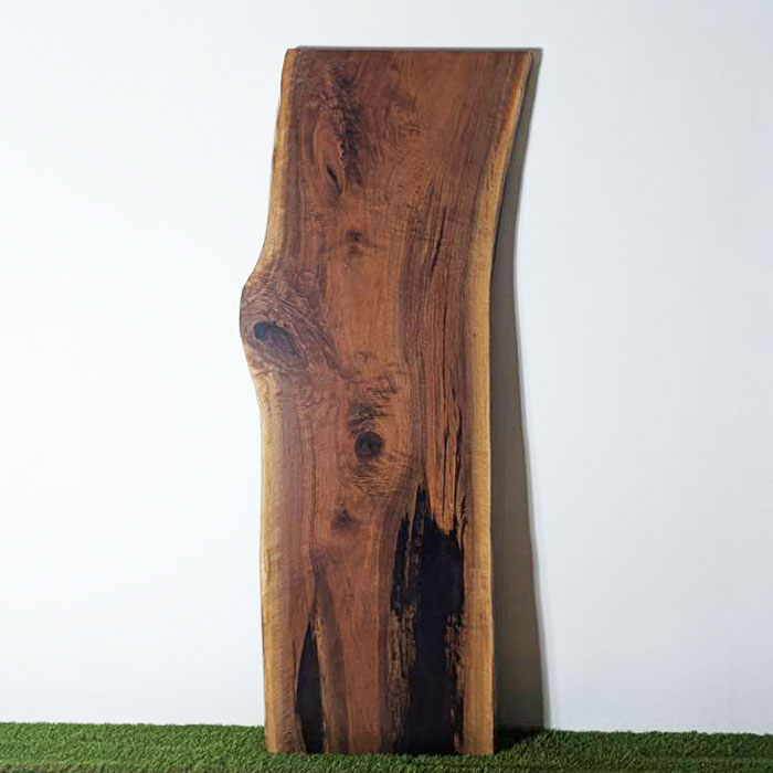 NENRINENRINの一枚板テーブルウォルナット3