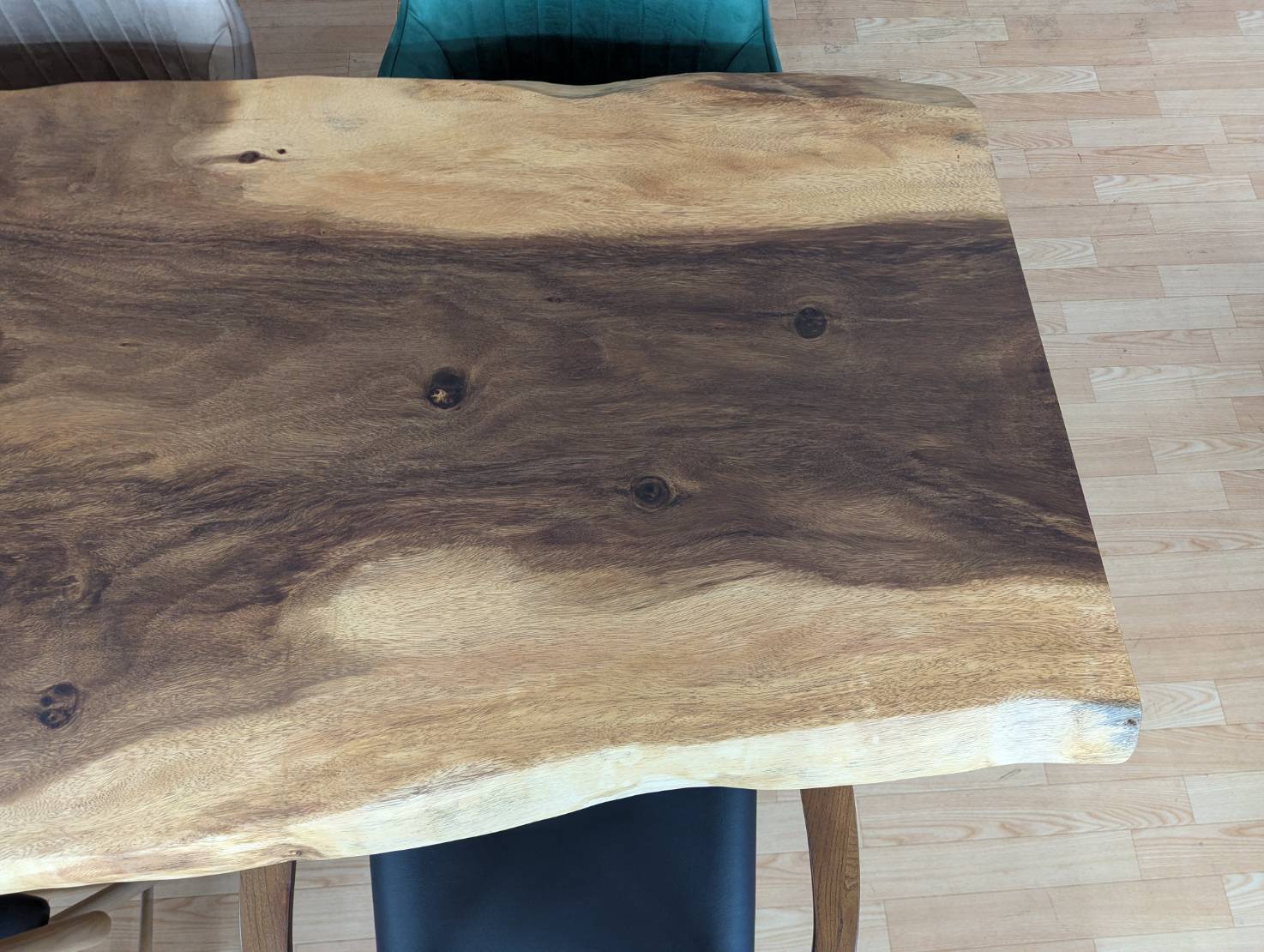 NENRINENRINの一枚板テーブルモンキーポット4