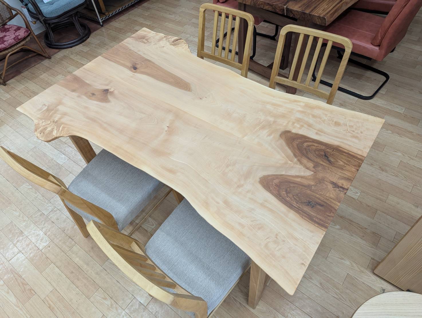 NENRIN埼玉一枚板